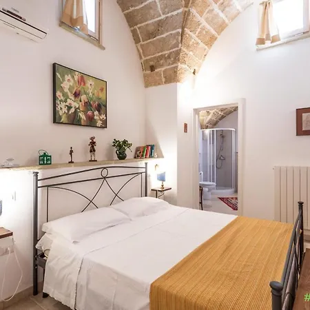 Casa Centro Storico Racale